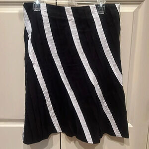 EUC Stera Size M Knee Length Black and White Striped Skirt 24” Waist to Hem